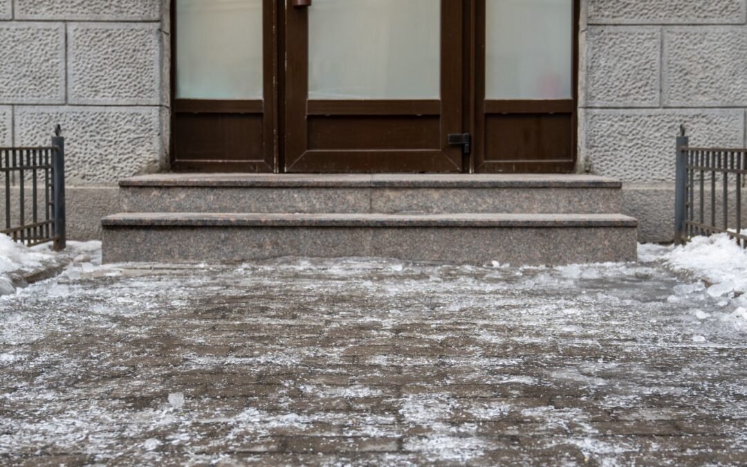 The Aesthetic and Functional Benefits of Stone Walkways in Winter